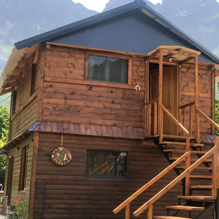 Bujtina Diti Chalet Tropoje