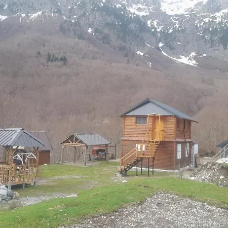 Alpstuga Bujtina Diti Tropoje