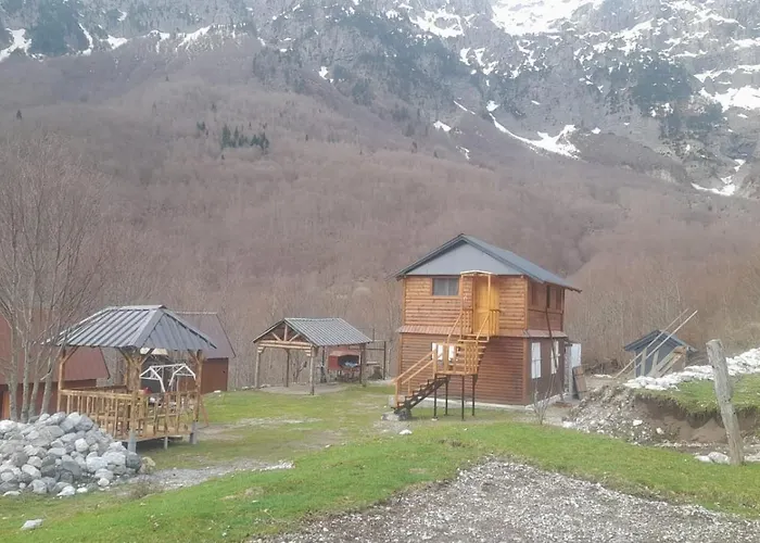Horská chata Bujtina Diti Tropoje